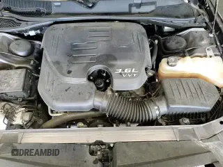 ✅ 2022 Dodge Challenger GT • VIN: 2C3CDZKG1NH219234 • Lot: 65573585. Wystawiony na Copart z przebiegiem 61 796 mil. Bezpłatny archiwum sprzedaży aukcyjnych z USA i szczegółowy raport historii pojazdu na DreamBid. Zdjęcie 13.