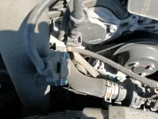 ✅ 2018 Genesis G90 Premium • VIN: KMHG34JA6JU039685 • Лот: 81398515. Опубликован ранее на Copart с пробегом 107 060 миль. Бесплатный доступ к архиву аукционных продаж из США и подробный отчёт об истории автомобиля на DreamBid. Изображение 13.