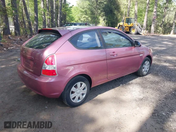 ✅ 2007 Hyundai Accent GS • VIN: KMHCM36C77U019664 • Lot: 44851979. Wystawiony na IAAI z przebiegiem 83 275 mil. Bezpłatny archiwum sprzedaży aukcyjnych z USA i szczegółowy raport historii pojazdu na DreamBid. Zdjęcie 4.
