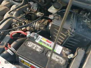 ✅ 2001 Mazda MPV DX • VIN: JM3LW28G510182764 • Лот: 42386309. Опубликован ранее на IAAI с пробегом 237 628 миль. Бесплатный доступ к архиву аукционных продаж из США и подробный отчёт об истории автомобиля на DreamBid. Изображение 12.