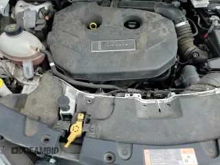 ✅ 2018 Lincoln MKC Premiere • VIN: 5LMCJ1C90JUL22229 • Lot: 85184235. Listed on Copart with 147,242 mi. Free auction sales archive from the USA and detailed vehicle history report at DreamBid. Image 14.