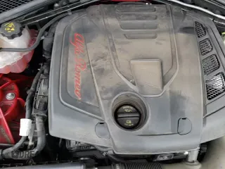 ✅ 2021 Alfa Romeo Giulia Ti • VIN: ZARFANBN4M7647744 • Lot: 51036045. Wystawiony na Copart z przebiegiem 83 974 mil. Bezpłatny archiwum sprzedaży aukcyjnych z USA i szczegółowy raport historii pojazdu na DreamBid. Zdjęcie 13.