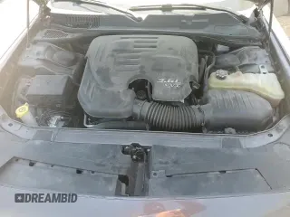 ✅ 2019 Dodge Challenger SXT • VIN: 2C3CDZAG9KH571488 • Lot: 68199445. Wystawiony na Copart z przebiegiem 99 750 mil. Bezpłatny archiwum sprzedaży aukcyjnych z USA i szczegółowy raport historii pojazdu na DreamBid. Zdjęcie 13.