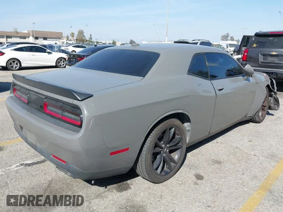 ✅ 2017 Dodge Challenger SXT • VIN: 2C3CDZAGXHH648989 • Лот: 44719935. Опубліковано раніше на IAAI з пробігом 190 726 миль. Безкоштовний доступ до архіву аукціонних продажів зі США та докладний звіт про історію автомобіля на DreamBid. Зображення 4.