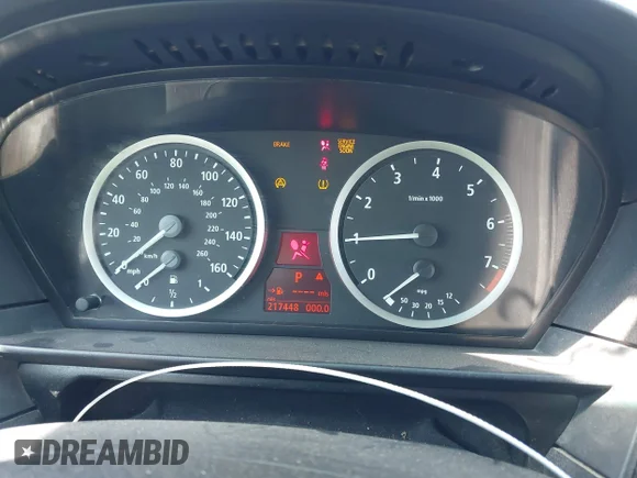 ✅ 2007 BMW 5 Series 530xi • VIN: WBANF73527CU22054 • Lot: 42464465. Wystawiony na IAAI z przebiegiem 217 448 mil. Bezpłatny archiwum sprzedaży aukcyjnych z USA i szczegółowy raport historii pojazdu na DreamBid. Zdjęcie 7.
