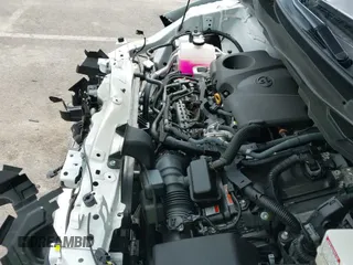 ✅ 2024 Toyota Sienna XSE • VIN: 5TDXRKEC6RS188035 • Lot: 43393755. Wystawiony na IAAI z przebiegiem 21 225 mil. Bezpłatny archiwum sprzedaży aukcyjnych z USA i szczegółowy raport historii pojazdu na DreamBid. Zdjęcie 19.