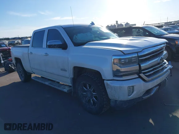 ✅ 2017 Chevrolet Silverado 1500 High Country • VIN: 3GCUKTEJXHG335031 • Лот: 44504561. Опубликован ранее на IAAI с пробегом 161 182 миль. Бесплатный доступ к архиву аукционных продаж из США и подробный отчёт об истории автомобиля на DreamBid. Изображение 1.