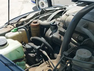 ✅ 2002 Suzuki XL7 Standard • VIN: JS3TX92V924127719 • Lot: 42575009. Listed on IAAI with 298,096 mi. Free auction sales archive from the USA and detailed vehicle history report at DreamBid. Image 13.