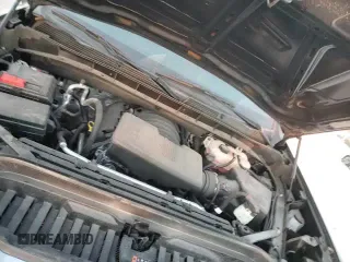 ✅ 2024 GMC Sierra 1500 Pro • VIN: 1GTUUAED0RZ392462 • Lot: 86806485. Wystawiony na Copart z przebiegiem 16 476 mil. Bezpłatny archiwum sprzedaży aukcyjnych z USA i szczegółowy raport historii pojazdu na DreamBid. Zdjęcie 15.