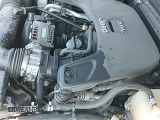 ✅ 2019 Jeep Wrangler Unlimited Sport S • VIN: 1C4HJXDG4KW532674 • Lot: 43008484. Listed on IAAI with 73,098 mi. Free auction sales archive from the USA and detailed vehicle history report at DreamBid. Image 12.