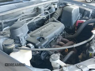 2003 Toyota Highlander с VIN JTEGD21A530055811, выставлен на аукционе IAAI как лот 43010225 с пробегом 334 403 миль миль и . История ставок и продаж доступна на DreamBid. Изображение 12.