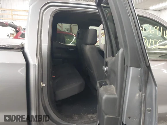 ✅ 2020 Chevrolet Silverado 1500 LT • VIN: 1GCRYDED6LZ294099 • Lot: 43069145. Wystawiony na IAAI z przebiegiem 69 675 mil. Bezpłatny archiwum sprzedaży aukcyjnych z USA i szczegółowy raport historii pojazdu na DreamBid. Zdjęcie 8.