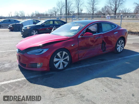 ✅ 2021 Tesla Model S Long Range Plus • VIN: 5YJSA1E29MF425424 • Lot: 41745793. Wystawiony na IAAI z przebiegiem 83 817 mil. Bezpłatny archiwum sprzedaży aukcyjnych z USA i szczegółowy raport historii pojazdu na DreamBid. Zdjęcie 2.
