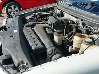 ✅ 2006 Lincoln Mark LT • VIN: 5LTPW18556FJ18681 • Lot: 43333713. Listed on IAAI with 234,082 mi. Free auction sales archive from the USA and detailed vehicle history report at DreamBid. Image 21.