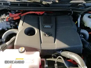 ✅ 2025 Toyota Tundra TRD Pro Hybrid • VIN: 5TFPC5DB7SX090868 • Lot: 49237695. Wystawiony na Copart z przebiegiem 1 511 mil. Bezpłatny archiwum sprzedaży aukcyjnych z USA i szczegółowy raport historii pojazdu na DreamBid. Zdjęcie 13.