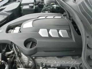 ✅ 2017 Maserati Ghibli • VIN: ZAM57XSA0H1215492 • Lot: 42300644. Wystawiony na IAAI z przebiegiem 61 092 mil. Bezpłatny archiwum sprzedaży aukcyjnych z USA i szczegółowy raport historii pojazdu na DreamBid. Zdjęcie 20.