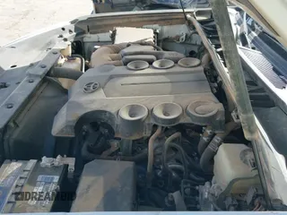 ✅ 2019 Toyota 4Runner SR5 • VIN: JTEBU5JR6K5613846 • Lot: 41765097. Listed on IAAI with 185,937 mi. Free auction sales archive from the USA and detailed vehicle history report at DreamBid. Image 20.