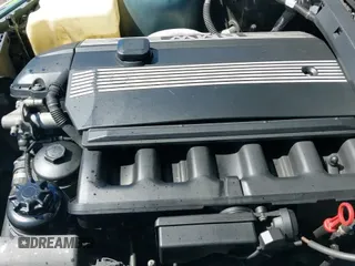 ✅ 1999 BMW Z3 2.5 • VIN: 4USCH9339XLG00523 • Lot: 42948212. Listed on IAAI with 180,985 mi. Free auction sales archive from the USA and detailed vehicle history report at DreamBid. Image 12.