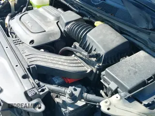 ✅ 2017 Chrysler Pacifica Touring L • VIN: 2C4RC1BG4HR668027 • Lot: 43312130. Wystawiony na IAAI z przebiegiem 192 053 mil. Bezpłatny archiwum sprzedaży aukcyjnych z USA i szczegółowy raport historii pojazdu na DreamBid. Zdjęcie 24.