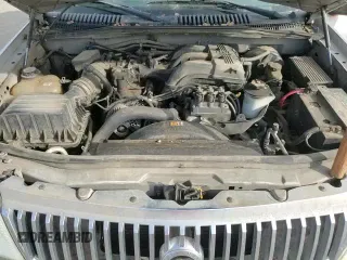 ✅ 2004 Mercury Mountaineer Convenience • VIN: 4M2ZU66E14UJ23140 • Lot: 86086384. Wystawiony na Copart z przebiegiem 179 371 mil. Bezpłatny archiwum sprzedaży aukcyjnych z USA i szczegółowy raport historii pojazdu na DreamBid. Zdjęcie 14.