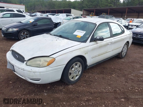 ✅ 2007 Ford Taurus SE • VIN: 1FAHP53U37A155405 • Lot: 44099833. Wystawiony na IAAI z przebiegiem Nie podano. Bezpłatny archiwum sprzedaży aukcyjnych z USA i szczegółowy raport historii pojazdu na DreamBid. Zdjęcie 2.