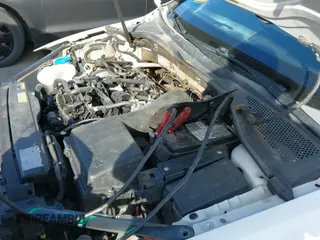 ✅ 2017 Volkswagen Golf R • VIN: WVWWF7AU2HW133242 • Лот: 41321958. Опубликован ранее на IAAI с пробегом 98 915 миль. Бесплатный доступ к архиву аукционных продаж из США и подробный отчёт об истории автомобиля на DreamBid. Изображение 19.