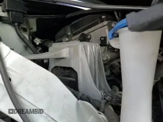 ✅ 2018 Hyundai Elantra SEL • VIN: 5NPD84LF6JH250865 • Lot: 80289245. Listed on Copart with 111,547 mi. Free auction sales archive from the USA and detailed vehicle history report at DreamBid. Image 14.