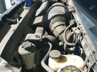 ✅ 2013 Ford Econoline Cargo Commercial • VIN: 1FTNE1EW2DDA14135 • Lot: 43720562. Wystawiony na IAAI z przebiegiem 248 501 mil. Bezpłatny archiwum sprzedaży aukcyjnych z USA i szczegółowy raport historii pojazdu na DreamBid. Zdjęcie 19.