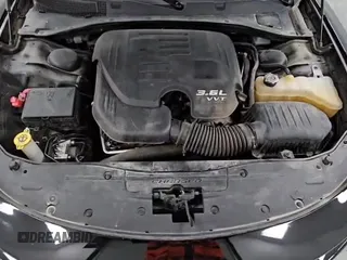 ✅ 2019 Dodge Charger SXT • VIN: 2C3CDXBG9KH673277 • Лот: 91142525. Опубликован ранее на Copart с пробегом 157 601 миль. Бесплатный доступ к архиву аукционных продаж из США и подробный отчёт об истории автомобиля на DreamBid. Изображение 14.