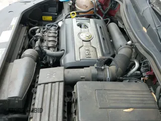 ✅ 2014 Volkswagen CC Sport • VIN: WVWBN7AN0EE527558 • Lot: 41336204. Wystawiony na IAAI z przebiegiem 130 005 mil. Bezpłatny archiwum sprzedaży aukcyjnych z USA i szczegółowy raport historii pojazdu na DreamBid. Zdjęcie 12.