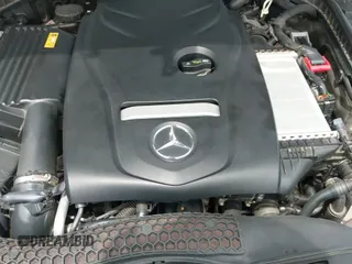 ✅ 2015 Mercedes-Benz C 300 Luxury • VIN: 55SWF4KB4FU021991 • Lot: 43130557. Listed on IAAI with 135,845 mi. Free auction sales archive from the USA and detailed vehicle history report at DreamBid. Image 19.