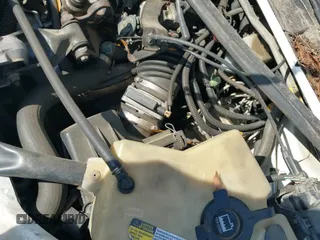 ✅ 2002 Oldsmobile Silhouette • VIN: 1GHDX13E32D221138 • Lot: 41716515. Wystawiony na IAAI z przebiegiem 242 809 mil. Bezpłatny archiwum sprzedaży aukcyjnych z USA i szczegółowy raport historii pojazdu na DreamBid. Zdjęcie 13.