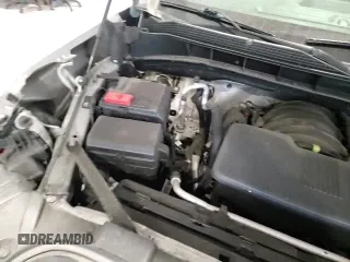 ✅ 2021 Chevrolet Silverado 1500 Custom • VIN: 1GCPYBEH0MZ119198 • Lot: 57798265. Wystawiony na Copart z przebiegiem 48 011 mil. Bezpłatny archiwum sprzedaży aukcyjnych z USA i szczegółowy raport historii pojazdu na DreamBid. Zdjęcie 15.