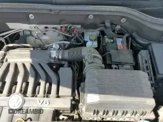 ✅ 2019 Volkswagen Atlas SEL • VIN: 1V2ER2CA7KC512902 • Lot: 68390865. Wystawiony na Copart z przebiegiem 48 958 mil. Bezpłatny archiwum sprzedaży aukcyjnych z USA i szczegółowy raport historii pojazdu na DreamBid. Zdjęcie 14.