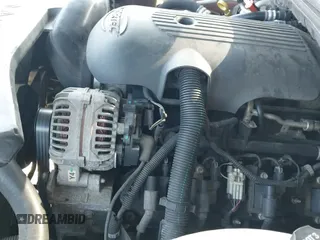 ✅ 2005 GMC Yukon SLE • VIN: 1GKEC13T05R204667 • Lot: 40302902. Wystawiony na IAAI z przebiegiem 205 616 mil. Bezpłatny archiwum sprzedaży aukcyjnych z USA i szczegółowy raport historii pojazdu na DreamBid. Zdjęcie 12.