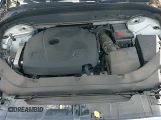 ✅ 2020 Volvo XC60 Momentum • VIN: YV4A22RKXL1508888 • Lot: 42538729. Listed on IAAI with 32,446 mi. Free auction sales archive from the USA and detailed vehicle history report at DreamBid. Image 20.