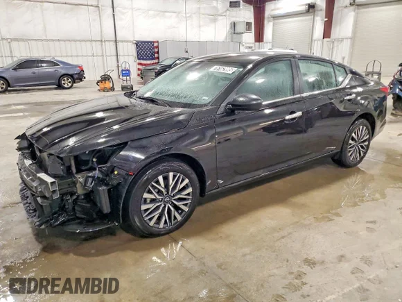 ✅ 2025 Nissan Altima SV • VIN: 1N4BL4DW8SN363020 • Lot: 76162995. Listed on Copart with 27,106 mi. Free auction sales archive from the USA and detailed vehicle history report at DreamBid. Image 1.