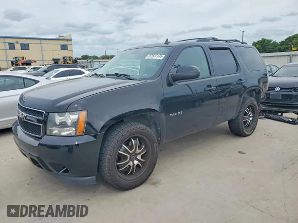 ✅ 2011 Chevrolet Tahoe LT • VIN: 1GNSCBE08BR250077 • Lot: 57647136. Wystawiony na Copart z przebiegiem 127 744 mil. Bezpłatny archiwum sprzedaży aukcyjnych z USA i szczegółowy raport historii pojazdu na DreamBid. Zdjęcie 1.