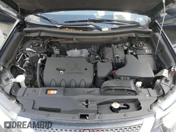 ✅ 2020 Mitsubishi Outlander ES • VIN: JA4AD2A34LZ013972 • Lot: 46233093. Wystawiony na Copart z przebiegiem 51 915 mil. Bezpłatny archiwum sprzedaży aukcyjnych z USA i szczegółowy raport historii pojazdu na DreamBid. Zdjęcie 11.