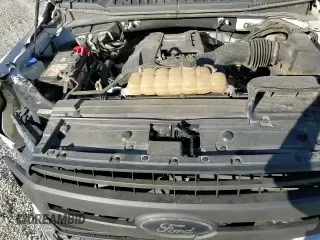 ✅ 2018 Ford F-150 XL • VIN: 1FTEX1EPXJKC25500 • Lot: 85415605. Wystawiony na Copart z przebiegiem 141 469 mil. Bezpłatny archiwum sprzedaży aukcyjnych z USA i szczegółowy raport historii pojazdu na DreamBid. Zdjęcie 15.