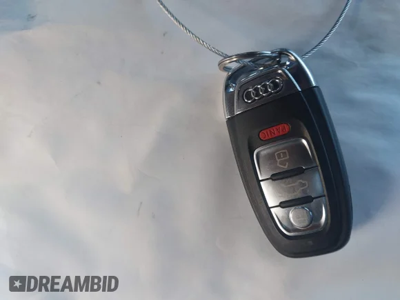 ✅ 2014 Audi S4 Prestige • VIN: WAUKGAFL1EA071377 • Lot: 44618710. Wystawiony na IAAI z przebiegiem 87 462 mil. Bezpłatny archiwum sprzedaży aukcyjnych z USA i szczegółowy raport historii pojazdu na DreamBid. Zdjęcie 11.
