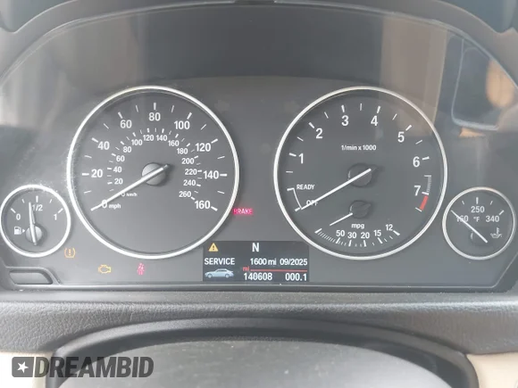 ✅ 2014 BMW 3 Series 320i • VIN: WBA3B1C58EK135546 • Лот: 45053751. Опубліковано раніше на IAAI з пробігом 140 608 миль. Безкоштовний доступ до архіву аукціонних продажів зі США та докладний звіт про історію автомобіля на DreamBid. Зображення 7.