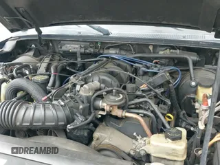 ✅ 2002 Ford Ranger XL Fleet • VIN: 1FTZR45E52PA85419 • Lot: 43711086. Wystawiony na IAAI z przebiegiem 254 174 mil. Bezpłatny archiwum sprzedaży aukcyjnych z USA i szczegółowy raport historii pojazdu na DreamBid. Zdjęcie 16.