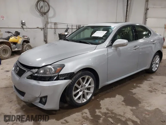 ✅ 2012 Lexus IS 250 • VIN: JTHCF5C28C5055923 • Лот: 41272976. Опубликован ранее на IAAI с пробегом 139 112 миль. Бесплатный доступ к архиву аукционных продаж из США и подробный отчёт об истории автомобиля на DreamBid. Изображение 2.