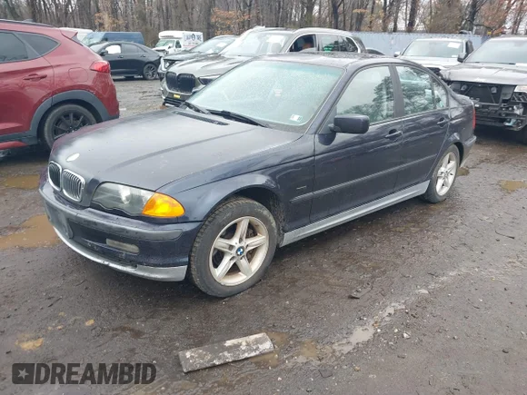✅ 2000 BMW 3 Series 323i • VIN: WBAAM334XYCD64896 • Lot: 44682939. Listed on IAAI with 221,967 mi. Free auction sales archive from the USA and detailed vehicle history report at DreamBid. Image 2.