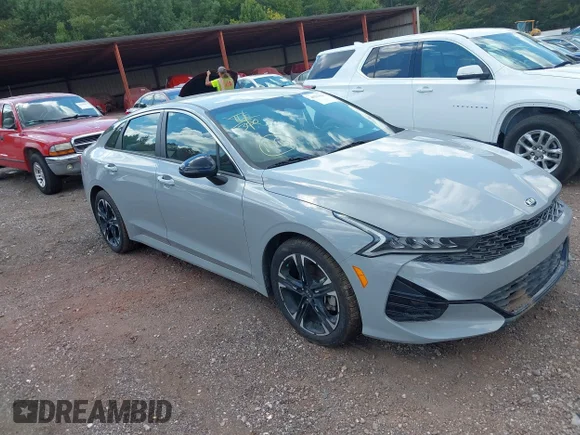 ✅ 2021 Kia K5 GT-Line • VIN: 5XXG64J27MG023462 • Lot: 40227654. Wystawiony na IAAI z przebiegiem 54 103 mil. Bezpłatny archiwum sprzedaży aukcyjnych z USA i szczegółowy raport historii pojazdu na DreamBid. Zdjęcie 1.