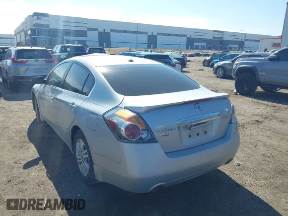 ✅ 2011 Nissan Altima SL • VIN: 1N4AL2AP1BN499793 • Лот: 44304232. Опубліковано раніше на IAAI з пробігом 201 445 миль. Безкоштовний доступ до архіву аукціонних продажів зі США та докладний звіт про історію автомобіля на DreamBid. Зображення 3.