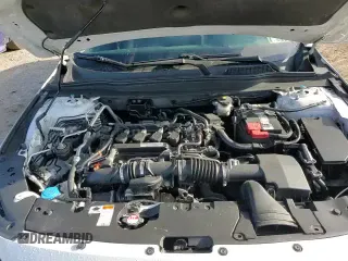 ✅ 2018 Honda Accord Touring • VIN: 1HGCV1F92JA196725 • Лот: 84950635. Опубликован ранее на Copart с пробегом 140 847 миль. Бесплатный доступ к архиву аукционных продаж из США и подробный отчёт об истории автомобиля на DreamBid. Изображение 15.