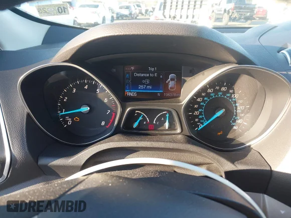 ✅ 2013 Ford Escape SEL • VIN: 1FMCU9HX1DUA51380 • Lot: 44138606. Wystawiony na IAAI z przebiegiem 106 378 mil. Bezpłatny archiwum sprzedaży aukcyjnych z USA i szczegółowy raport historii pojazdu na DreamBid. Zdjęcie 7.