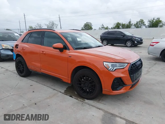 ✅ 2024 Audi Q3 S line Premium • VIN: WA1DECF35R1047466 • Lot: 44778871. Wystawiony na IAAI z przebiegiem 32 608 mil. Bezpłatny archiwum sprzedaży aukcyjnych z USA i szczegółowy raport historii pojazdu na DreamBid. Zdjęcie 1.